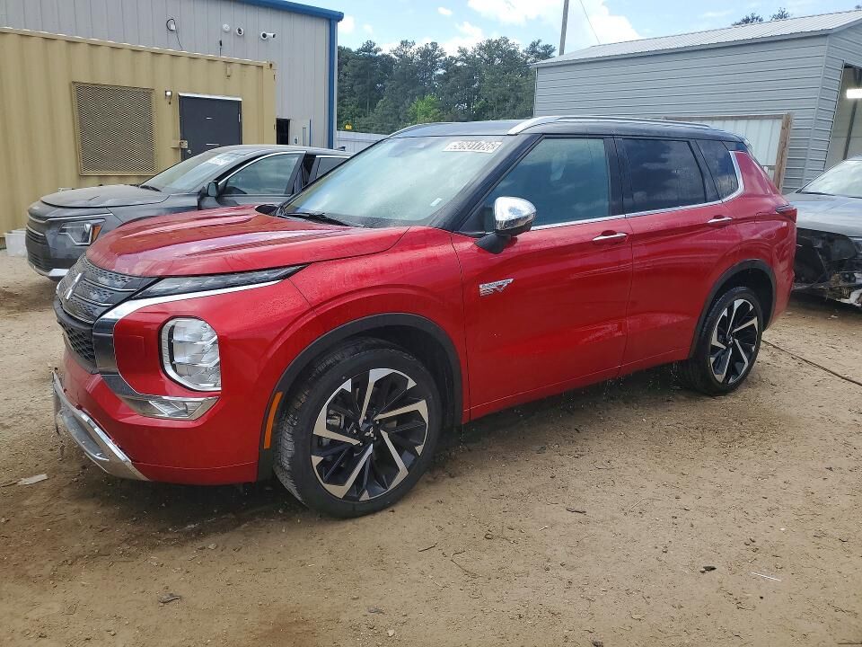 2025 MITSUBISHI Outlander