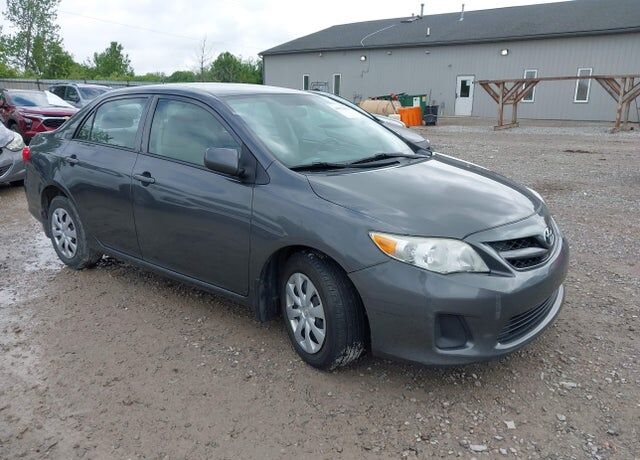 2012 TOYOTA Corolla