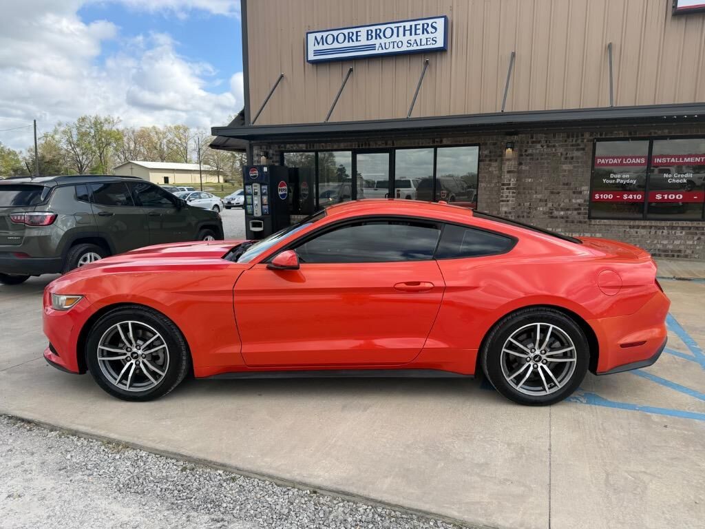 2015 FORD Mustang