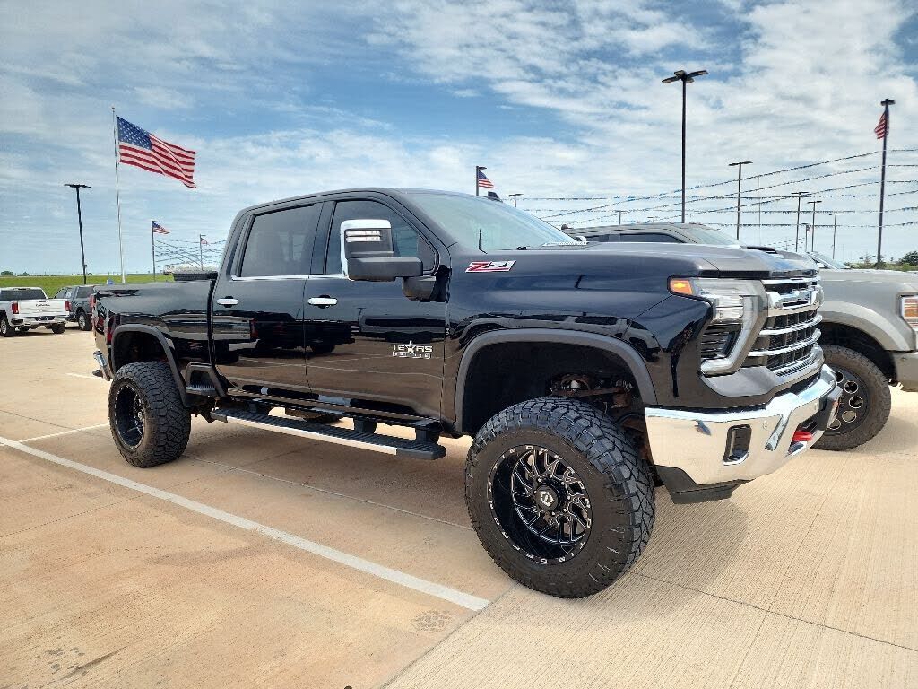 2024 CHEVROLET Silverado HD