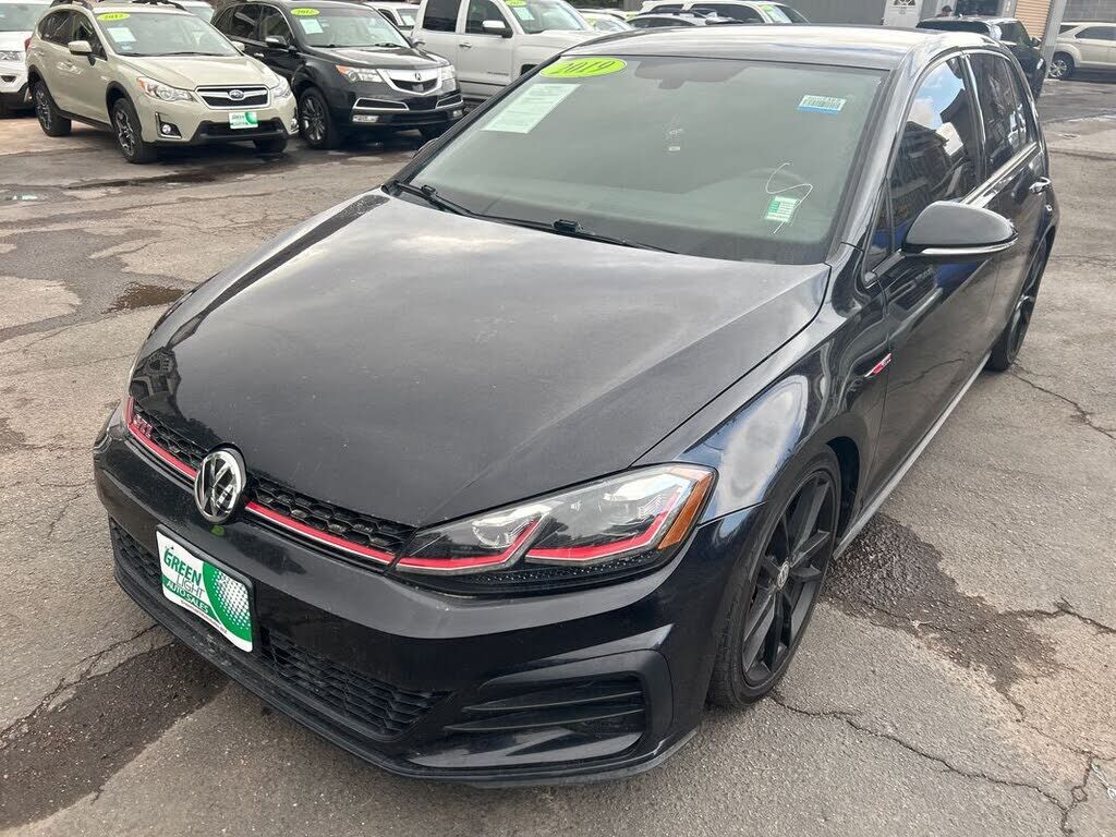 2019 VOLKSWAGEN Golf GTI