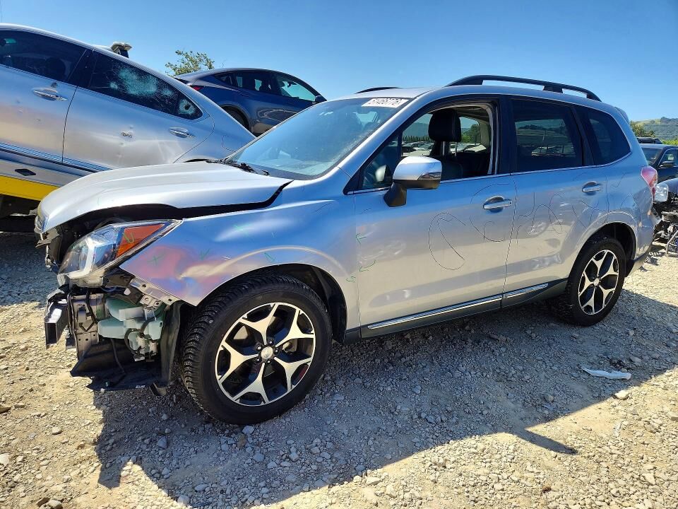 2015 SUBARU Forester