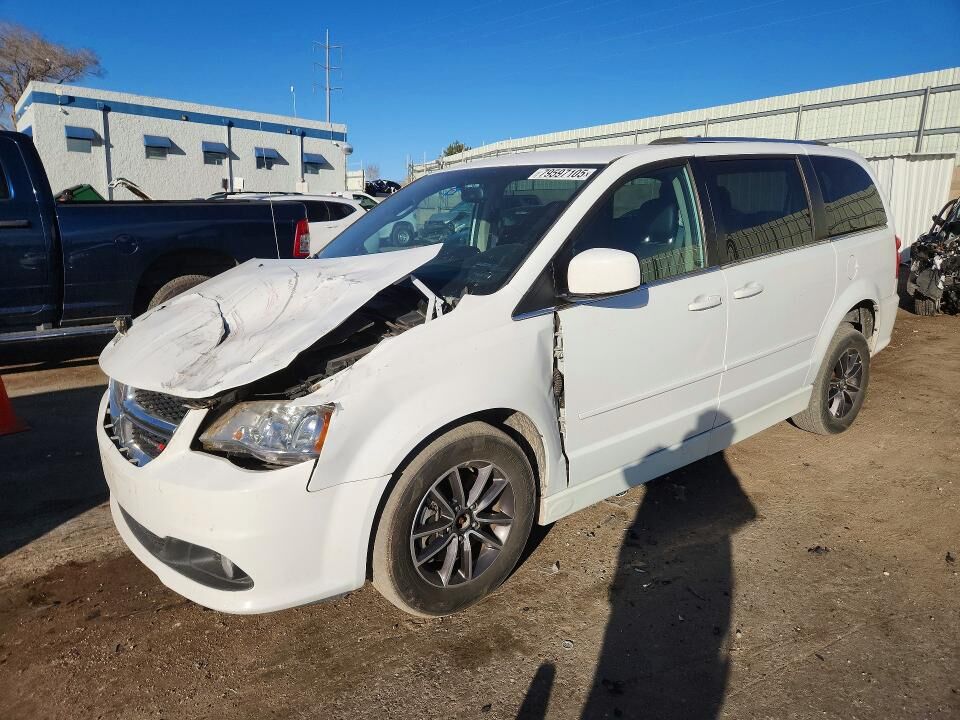 2017 DODGE Grand Caravan