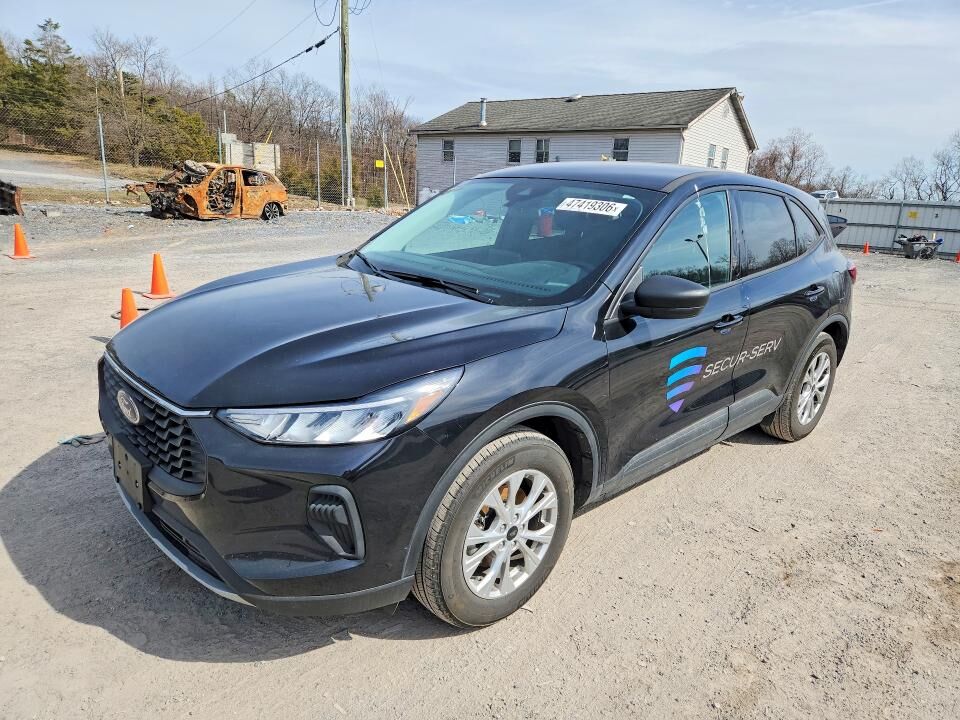 2025 FORD Escape