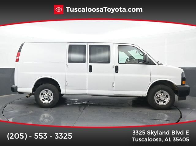 2020 CHEVROLET Express