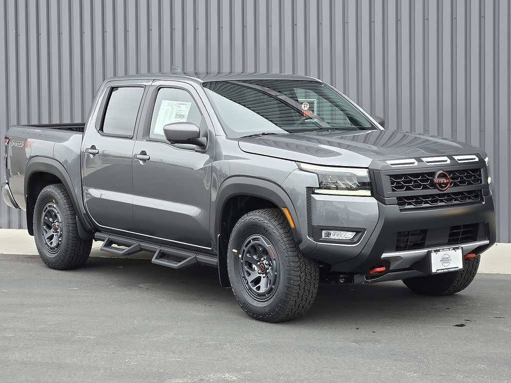 2026 NISSAN Frontier