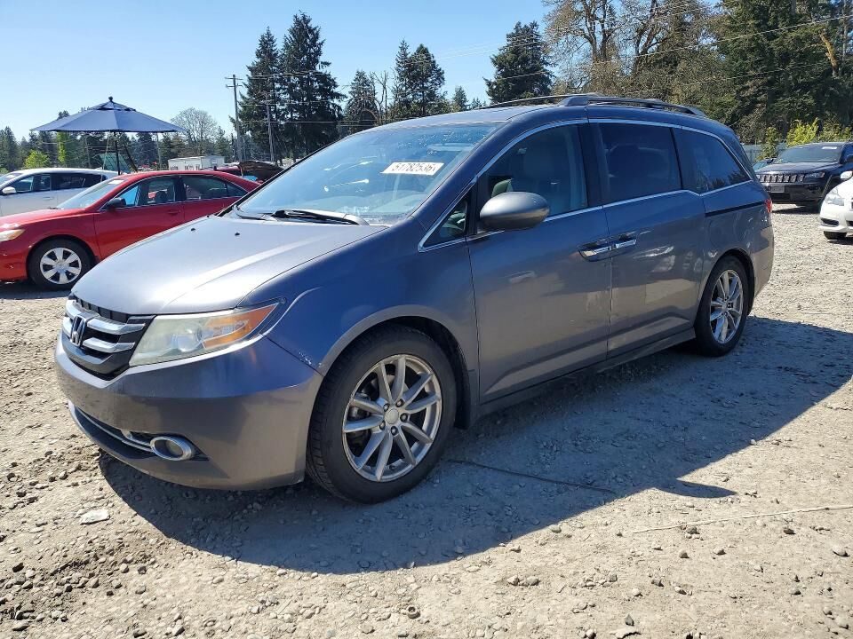 2014 HONDA Odyssey