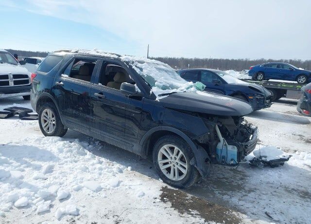 2016 FORD Explorer