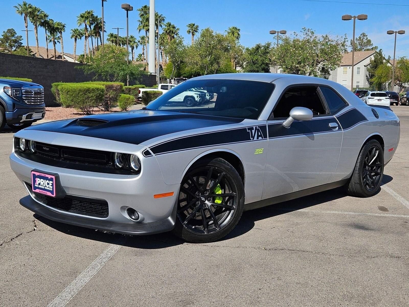 2019 DODGE Challenger