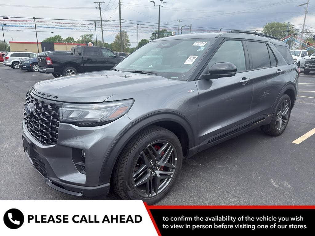 2025 FORD Explorer
