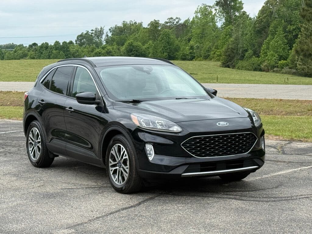 2020 FORD Escape