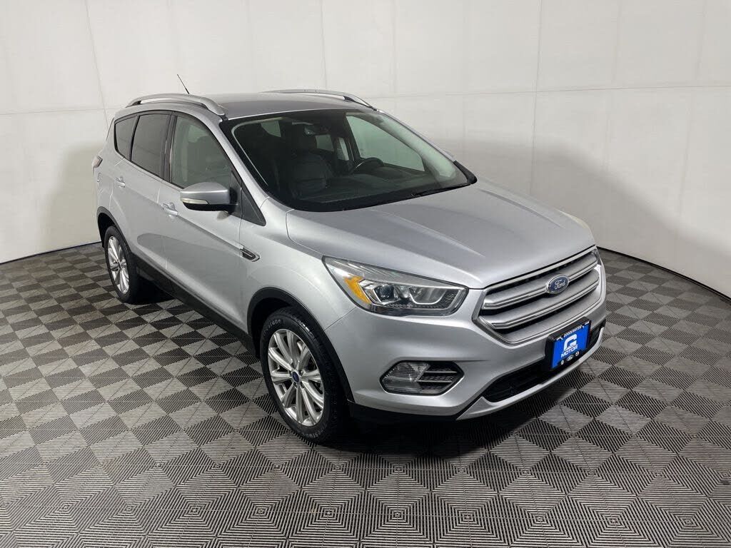2017 FORD Escape