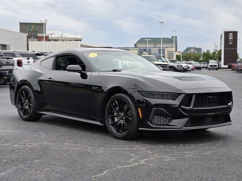 2025 FORD Mustang