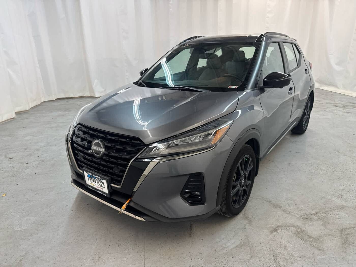 2023 NISSAN Kicks