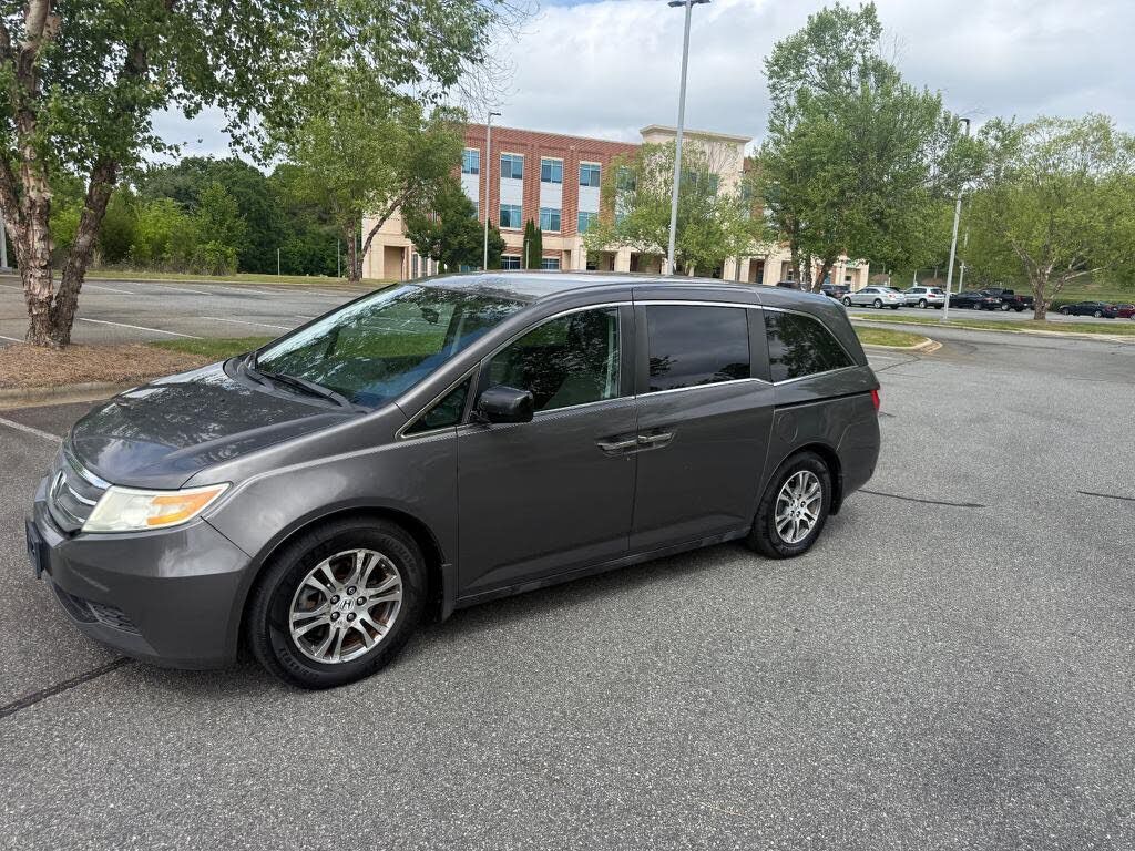 2013 HONDA Odyssey