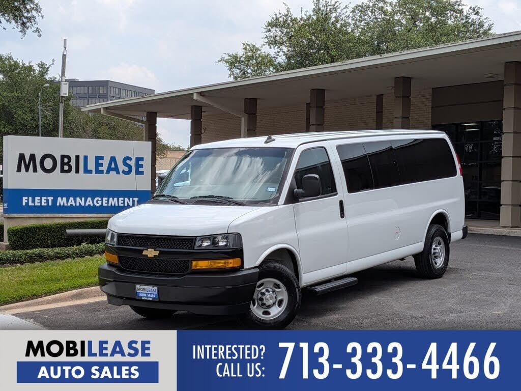 2023 CHEVROLET Express
