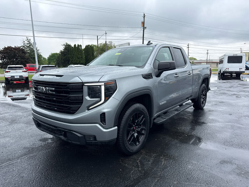 2023 GMC Sierra