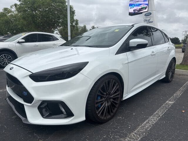 2017 FORD Focus