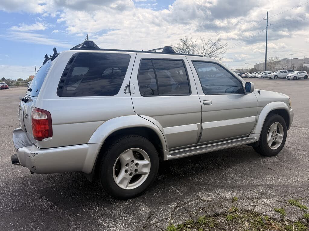 2003 INFINITI QX4