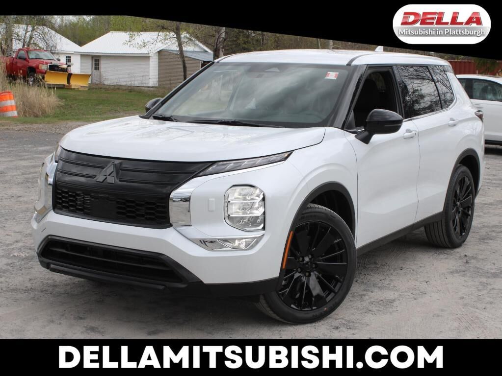 2026 MITSUBISHI Outlander