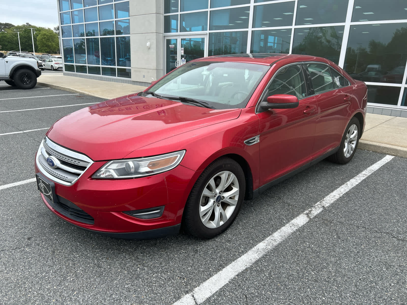 2012 FORD Taurus