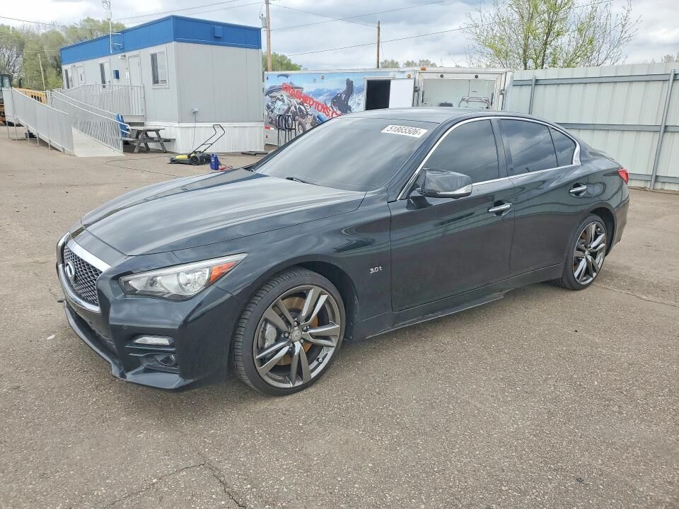 2016 INFINITI Q50