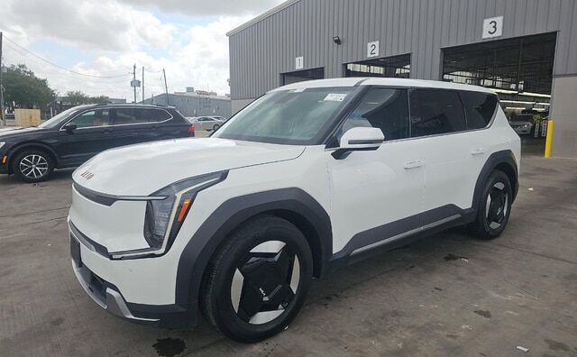 2024 KIA EV9