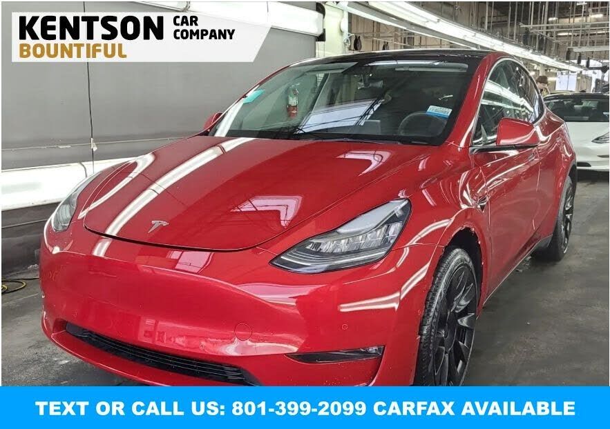 2022 TESLA Model Y