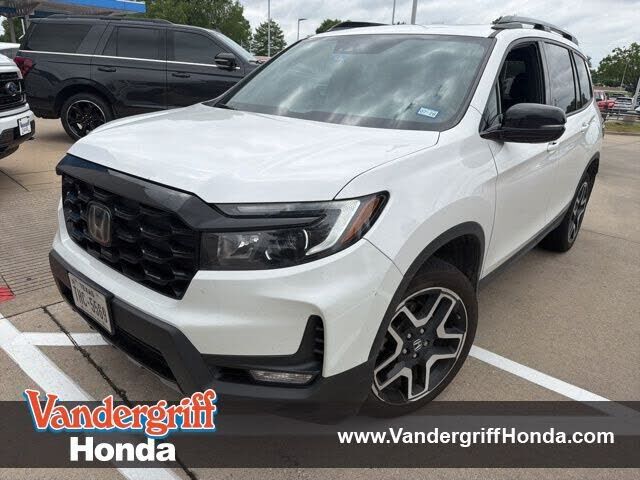 2023 HONDA Passport