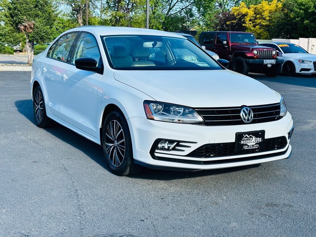2018 VOLKSWAGEN Jetta