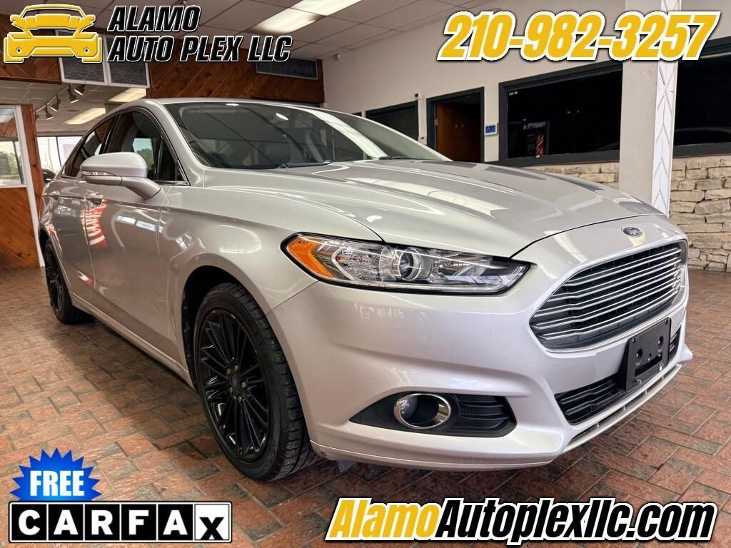 2013 FORD Fusion