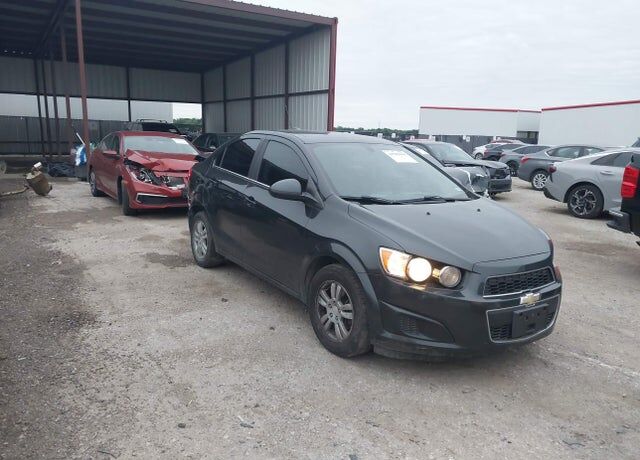 2015 CHEVROLET Sonic