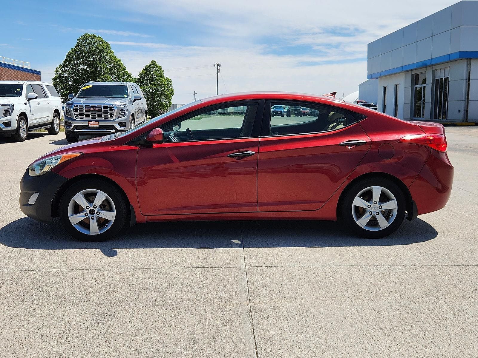 2012 HYUNDAI Elantra