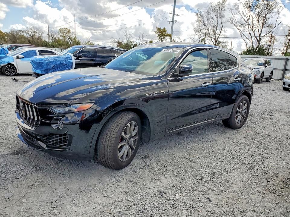 2021 MASERATI Levante