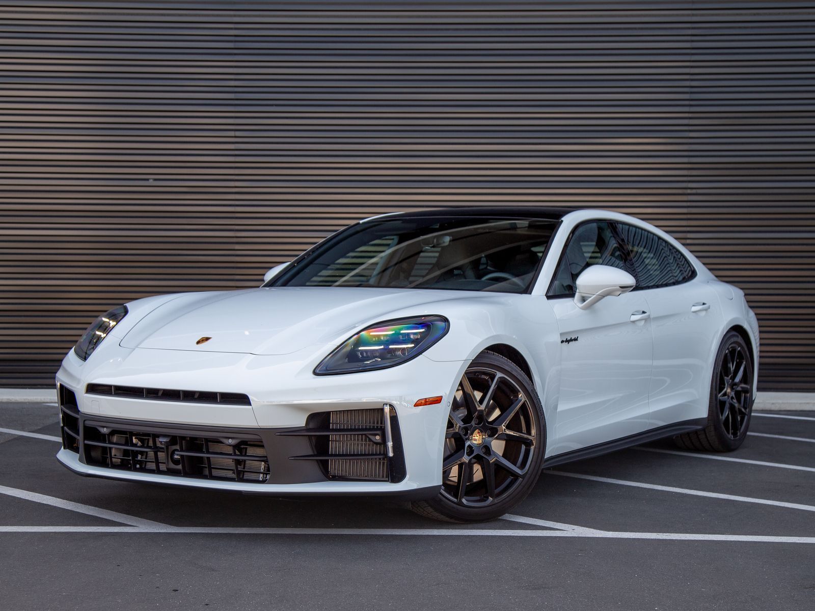 2025 PORSCHE Panamera