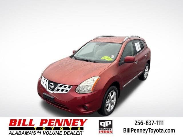 2011 NISSAN Rogue