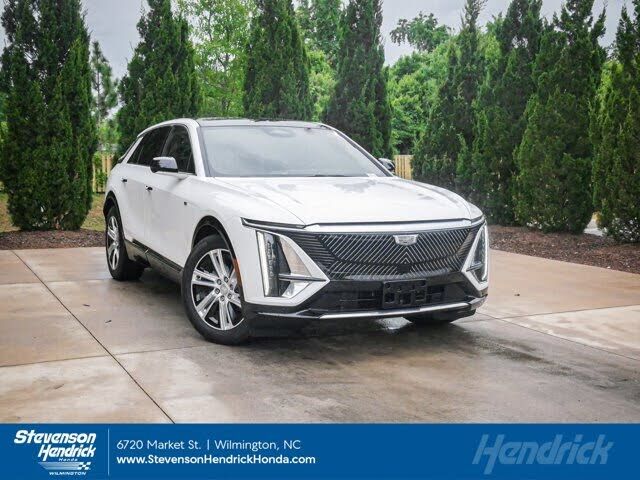 2024 CADILLAC Lyriq