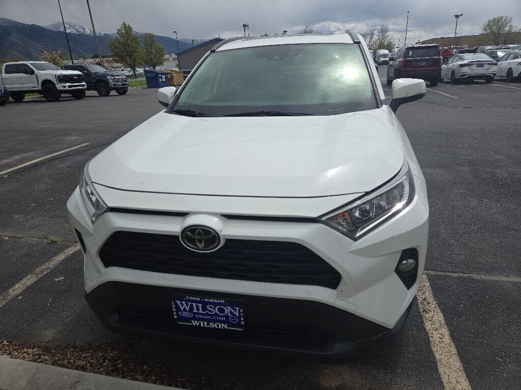 2019 TOYOTA RAV4