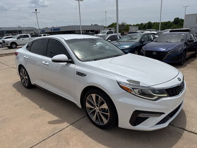 2019 KIA Optima