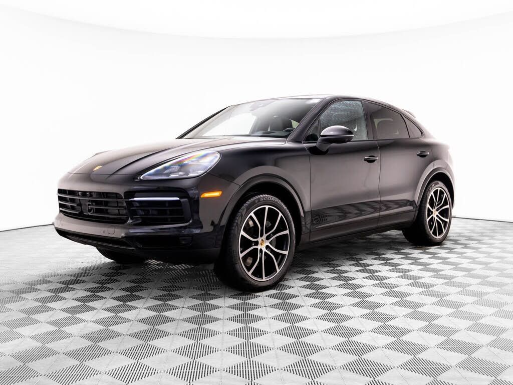 2021 PORSCHE Cayenne