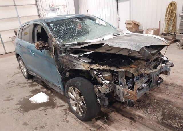 2013 MITSUBISHI Outlander Sport