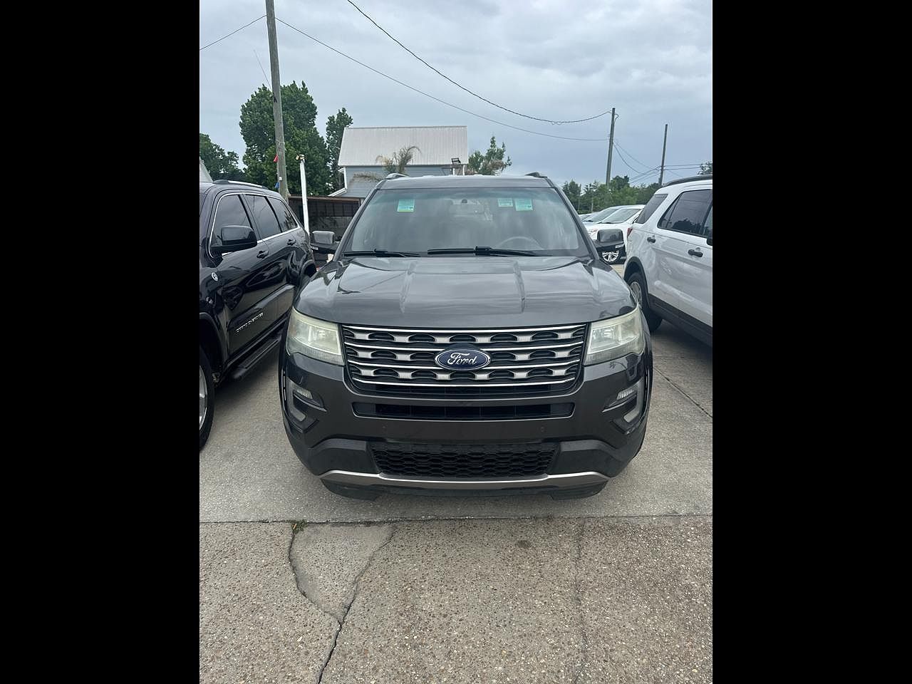 2016 FORD Explorer