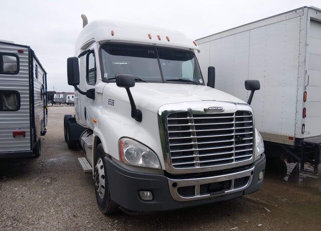 2018 FREIGHTLINER Cascadia