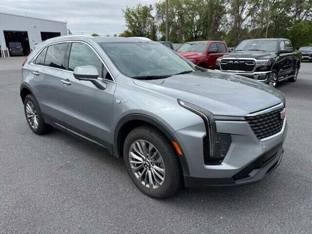 2025 CADILLAC XT4