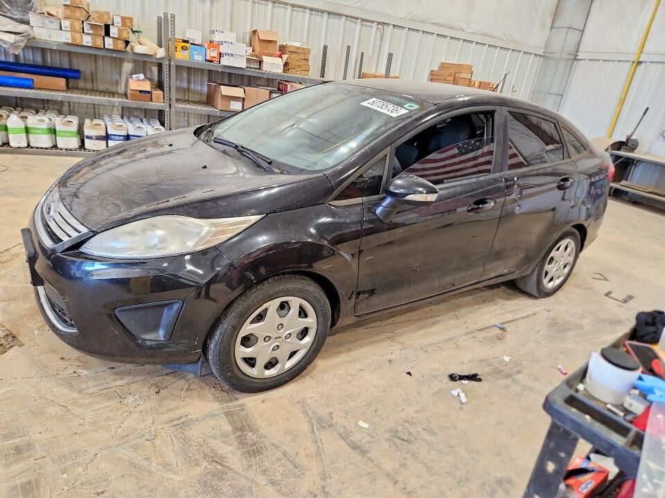 2013 FORD Fiesta