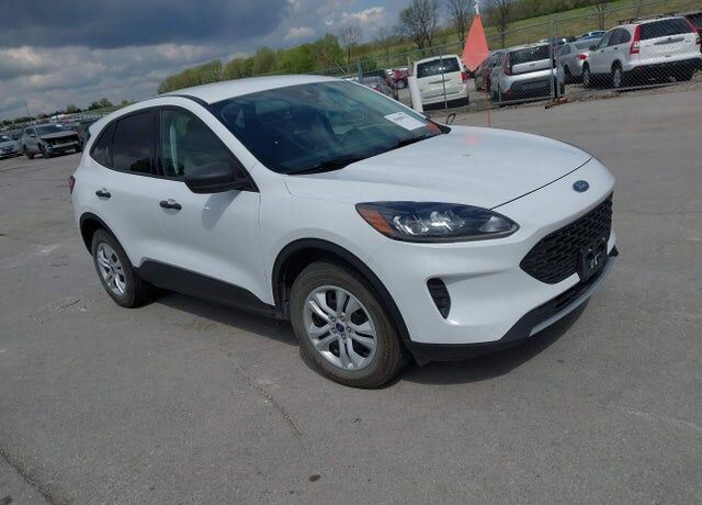 2021 FORD Escape
