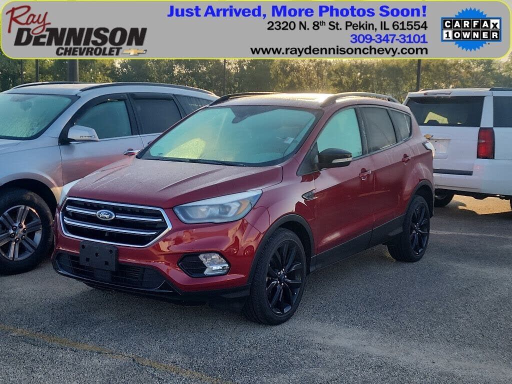 2017 FORD Escape