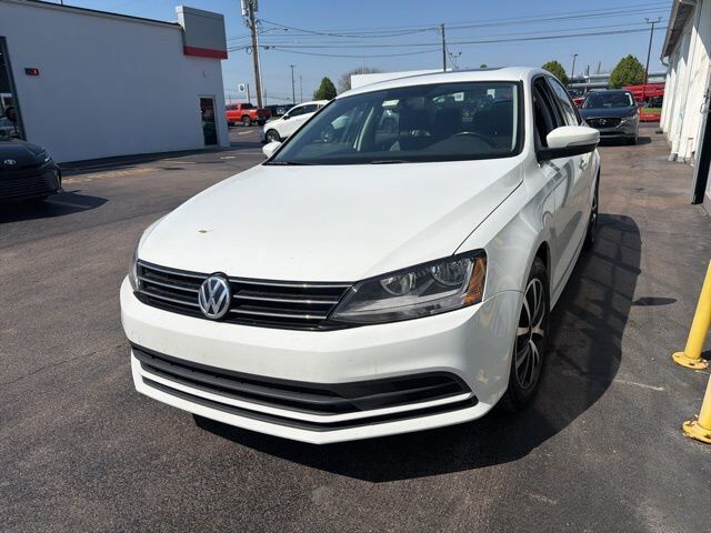 2017 VOLKSWAGEN Jetta