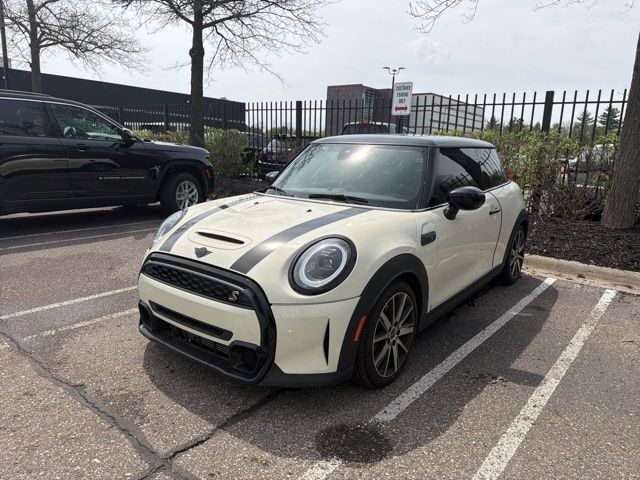 2022 MINI Hardtop