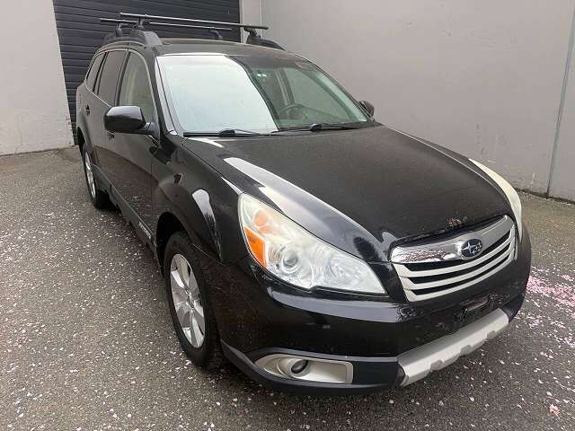 2012 SUBARU Outback
